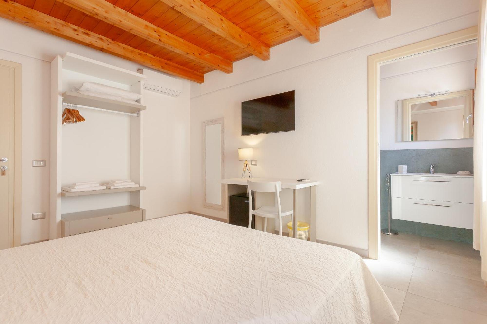 B&B Pettirosso San Teodoro  Luaran gambar